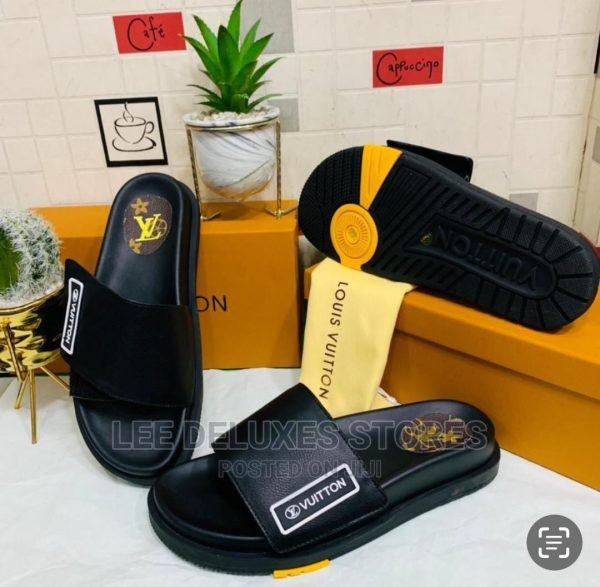 Sandale Luis Vuitton