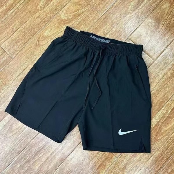 Short Sport Nike Noir